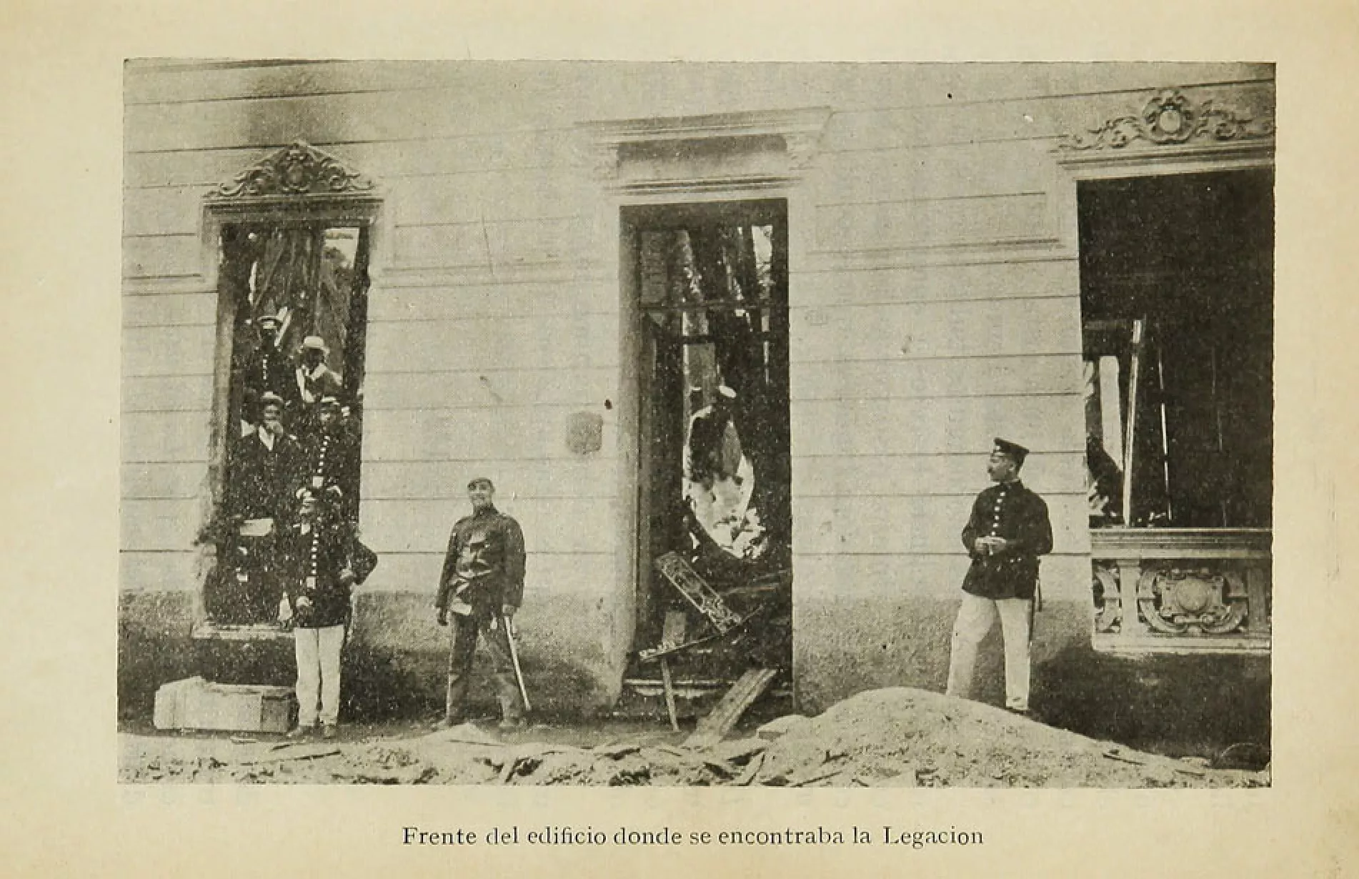 El 5 de febrer del 1909, l'edifici de l'ambaixada del Segon Reich alemany a Santiago de Xile es va consumir a causa d'un incendi