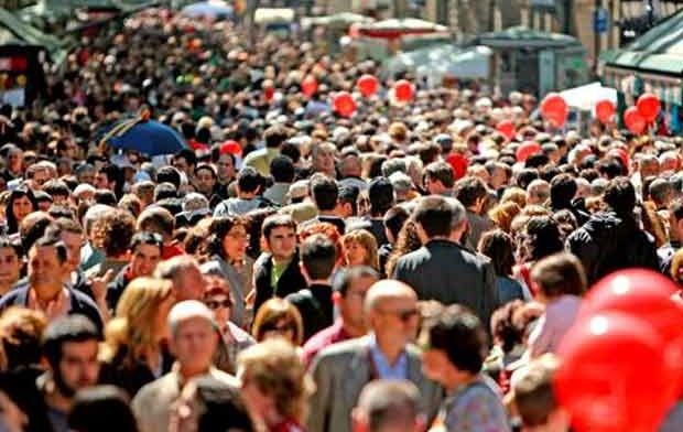 Prop de 130.000 persones llegeixen Sàpiens cada mes