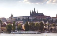 Façana fluvial de Praga