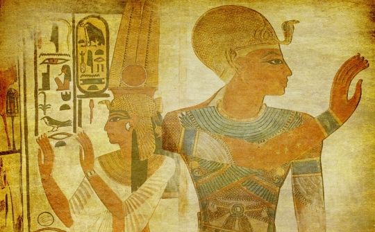 Els Enigmes De Nefertiti