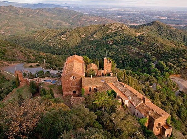 El castell monestir d'Escornalbou